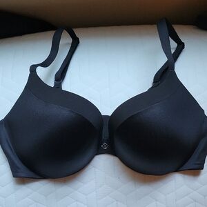 Victoria's Secret Black Contour Bra Everyday Comfort